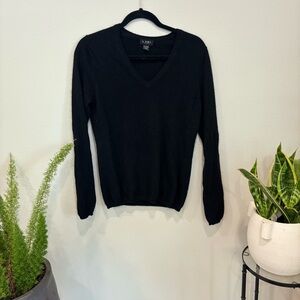 LXRI | Cashmere Black Sweater | Size Medium